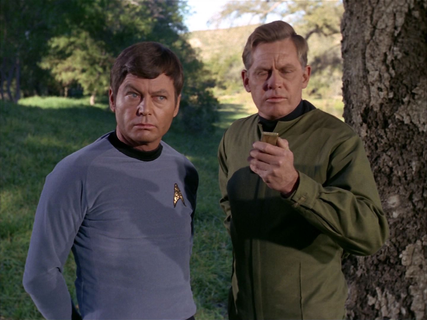 ariane179254_StarTrek_1x24_ThisSideOfParadise_3126.jpg