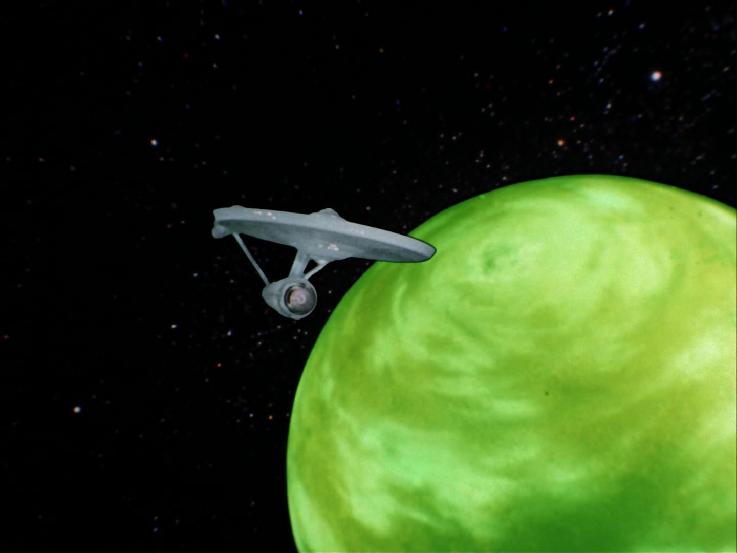 ariane179254_StarTrek_1x24_ThisSideOfParadise_3139.jpg