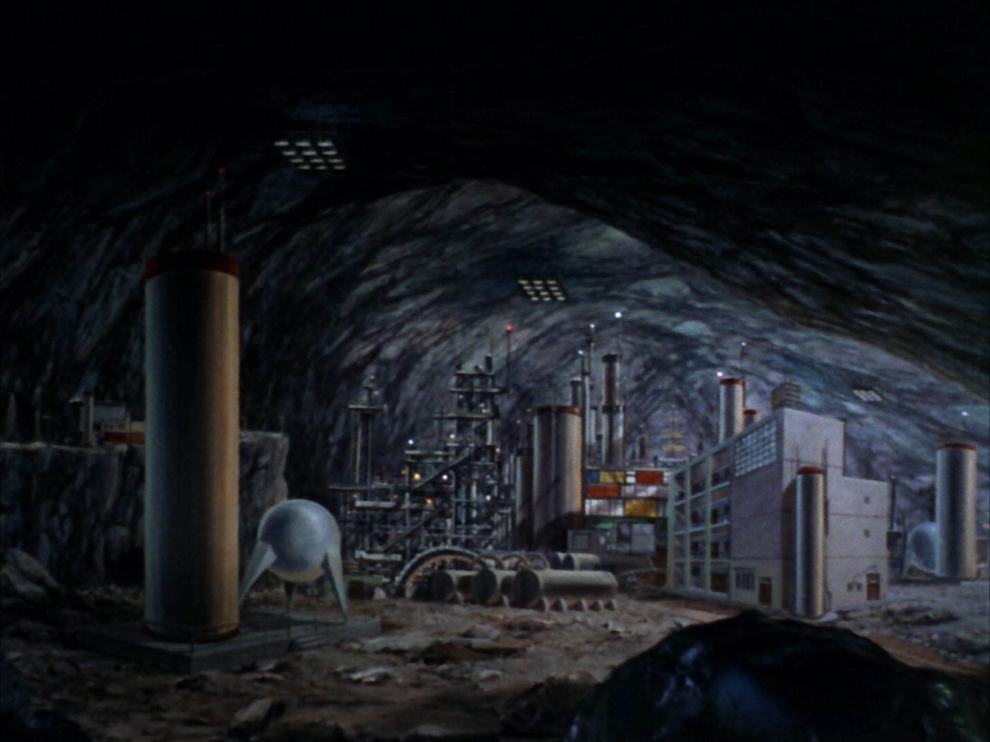 ariane179254_StarTrek_1x25_TheDevilInTheDark_0012.jpg