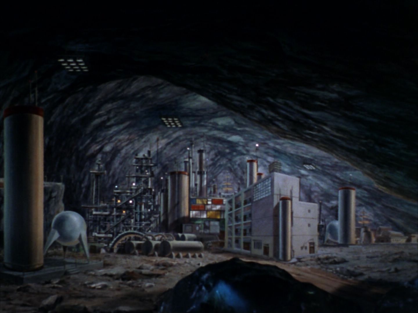 ariane179254_StarTrek_1x25_TheDevilInTheDark_0014.jpg