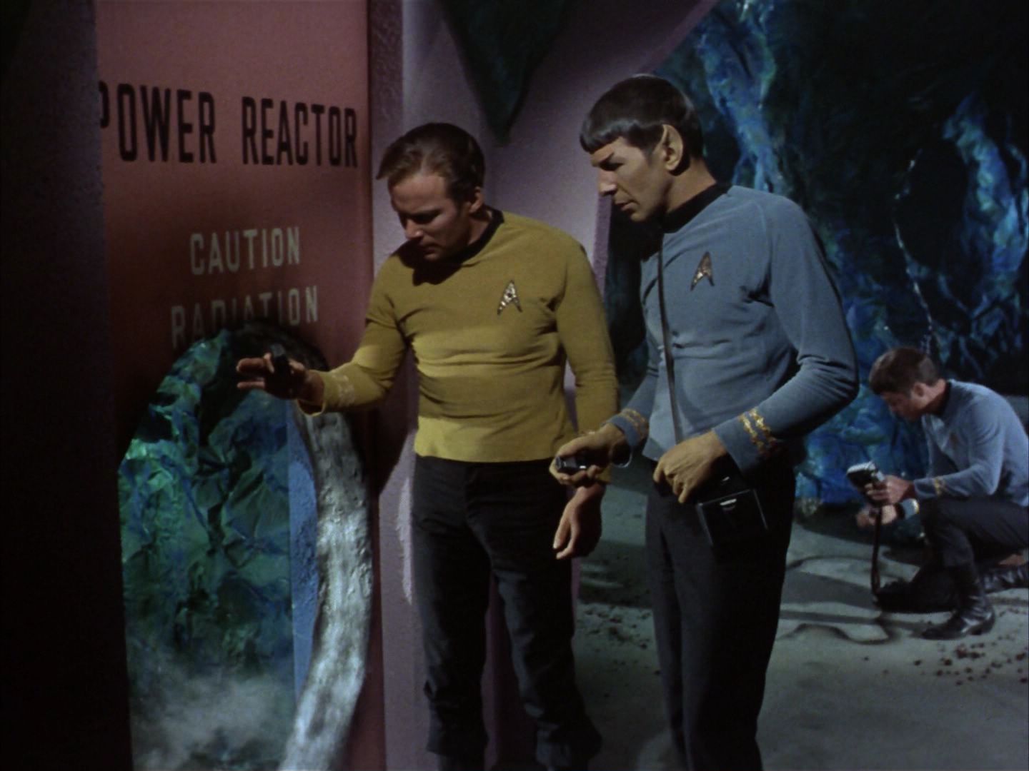 ariane179254_StarTrek_1x25_TheDevilInTheDark_0620.jpg