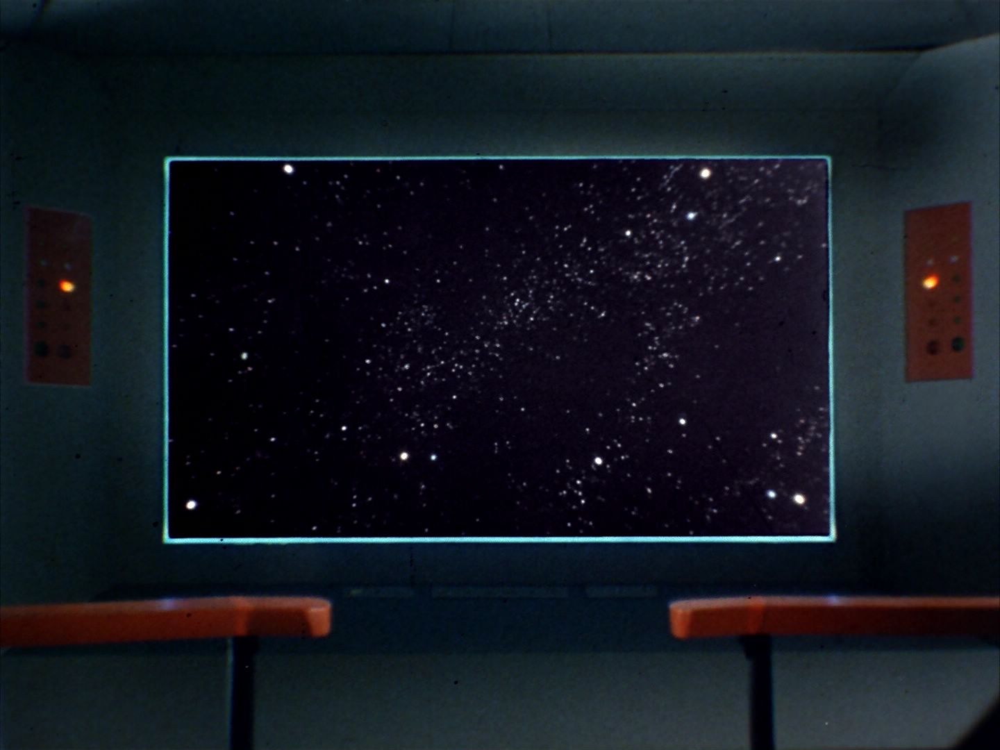 ariane179254_StarTrek_1x26_ErrandOfMercy_0012.jpg
