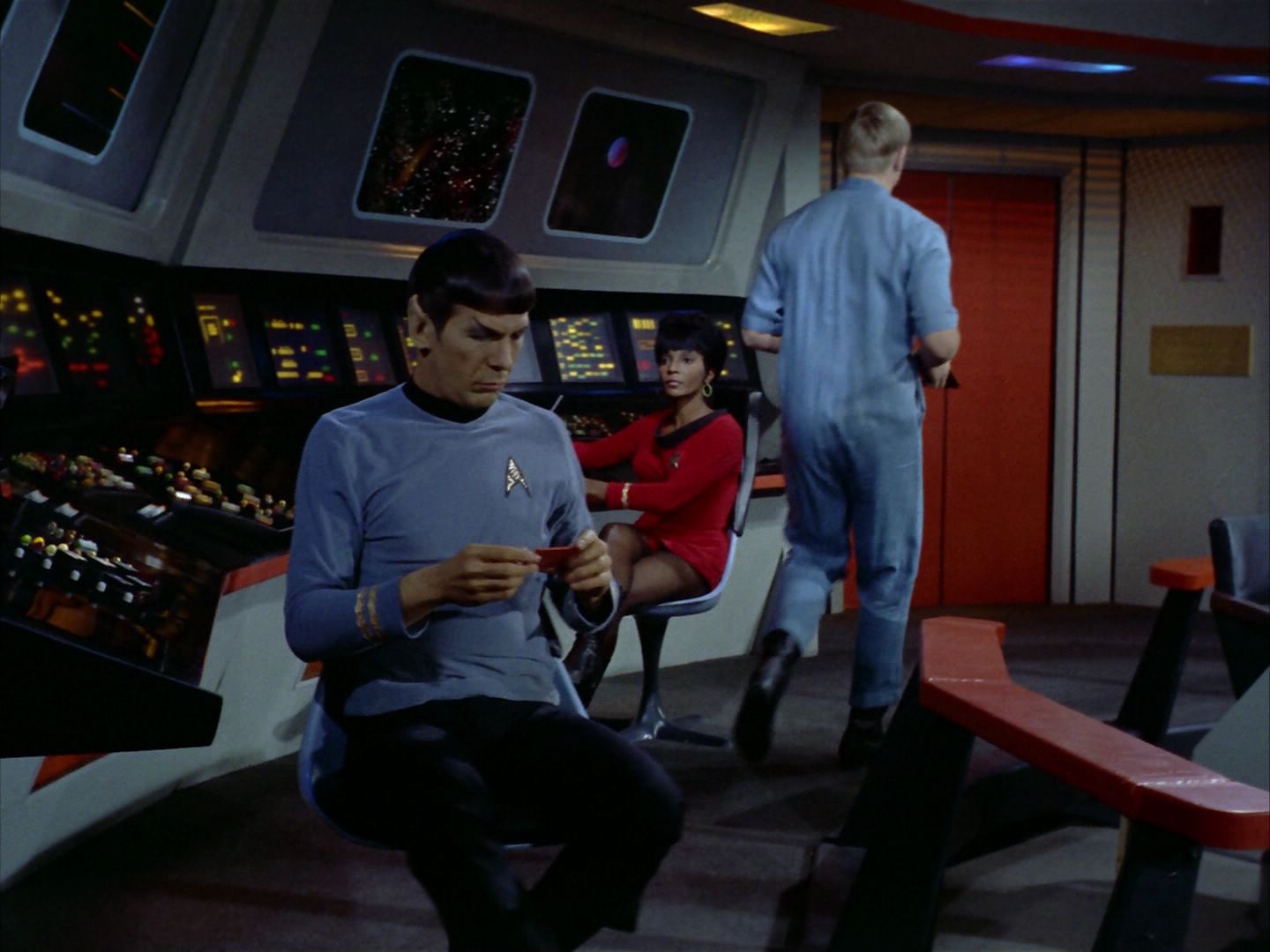 ariane179254_StarTrek_1x26_ErrandOfMercy_0013.jpg