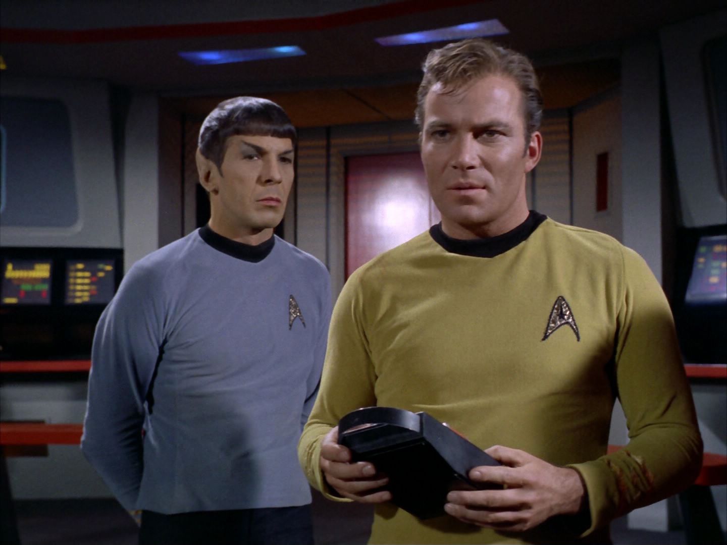ariane179254_StarTrek_1x26_ErrandOfMercy_0048.jpg