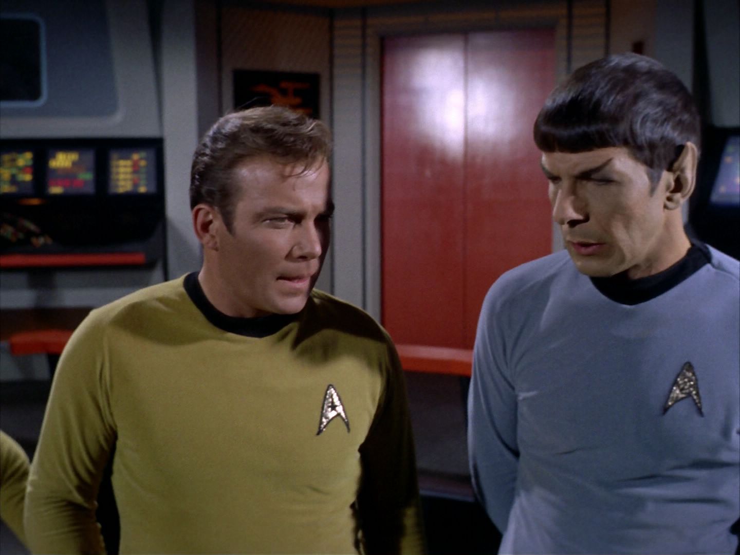 ariane179254_StarTrek_1x26_ErrandOfMercy_0062.jpg