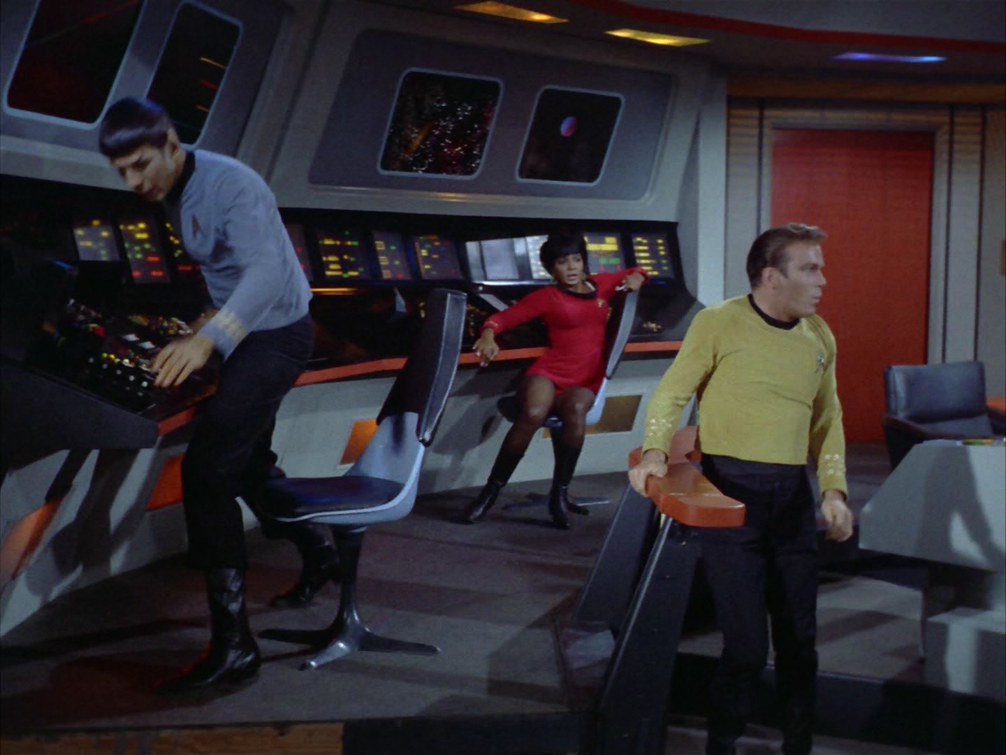 ariane179254_StarTrek_1x26_ErrandOfMercy_0115.jpg