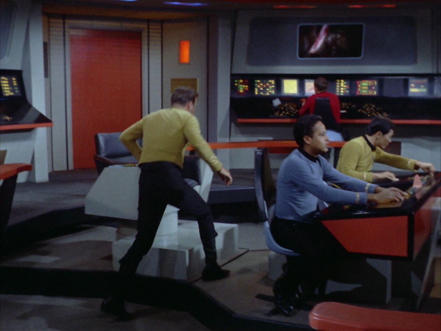 ariane179254_StarTrek_1x26_ErrandOfMercy_0123.jpg