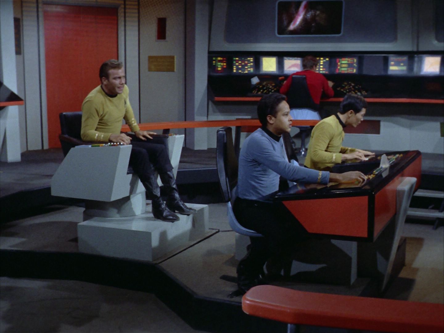 ariane179254_StarTrek_1x26_ErrandOfMercy_0126.jpg
