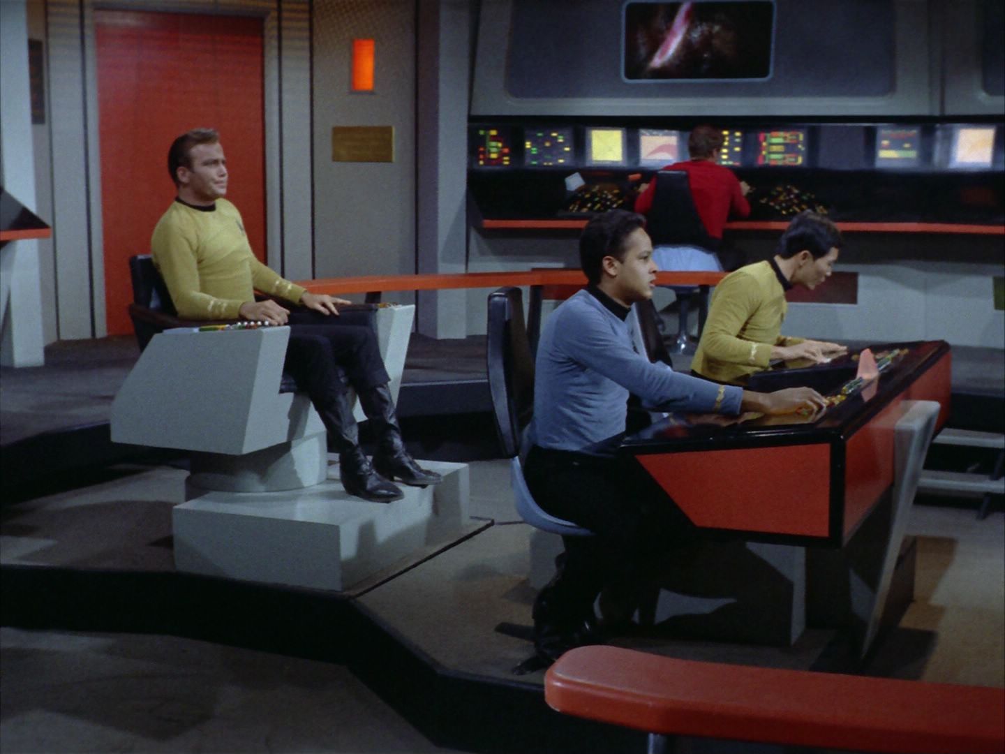 ariane179254_StarTrek_1x26_ErrandOfMercy_0127.jpg