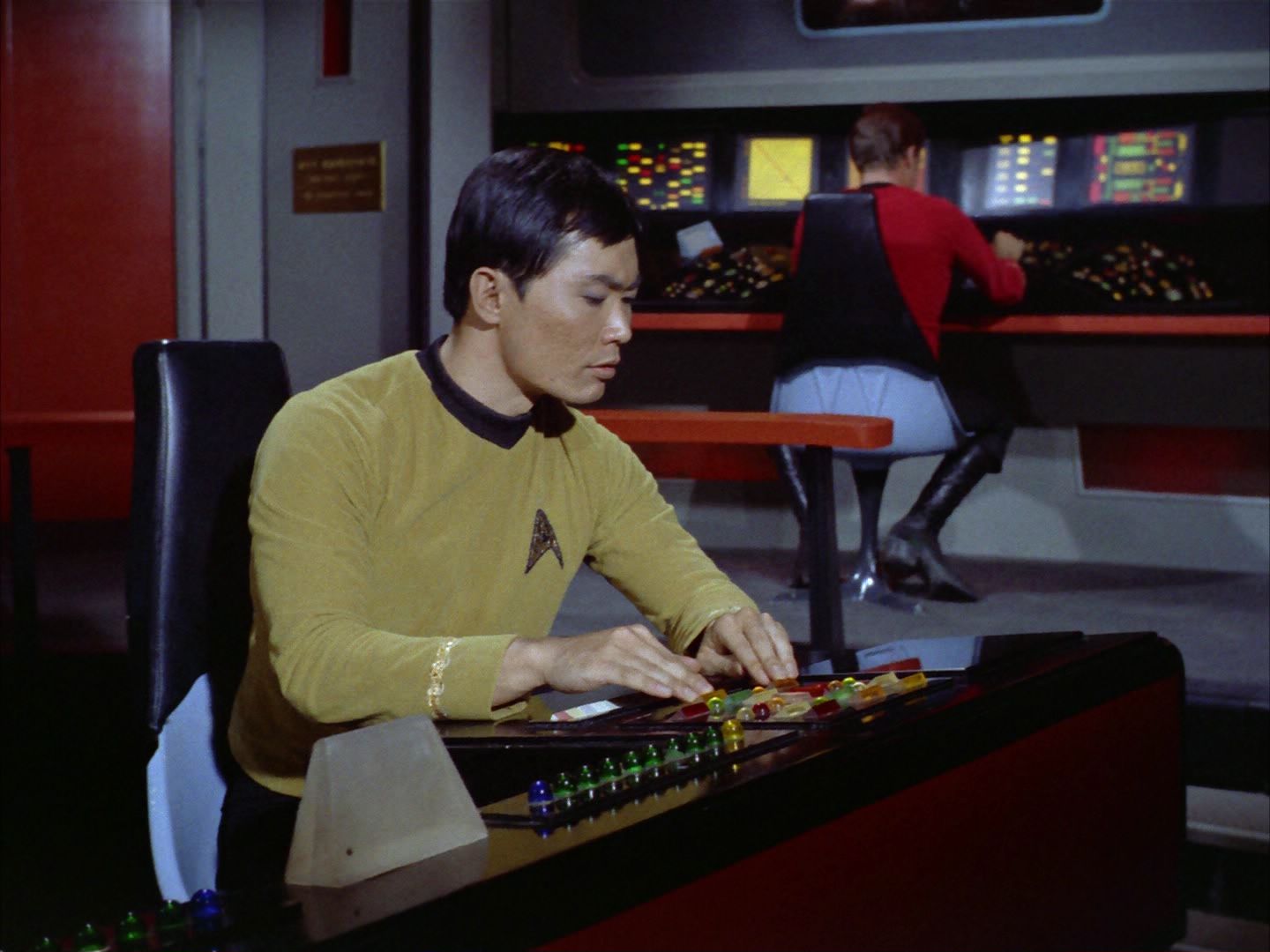 ariane179254_StarTrek_1x26_ErrandOfMercy_0130.jpg