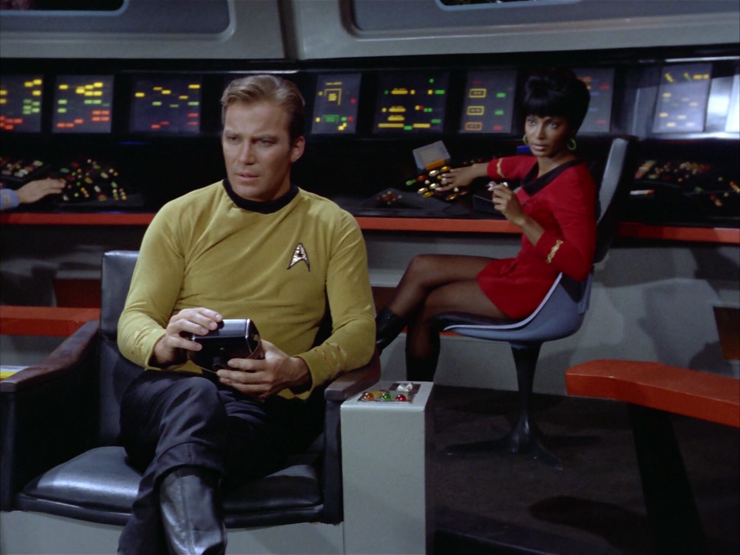 ariane179254_StarTrek_1x26_ErrandOfMercy_0298.jpg