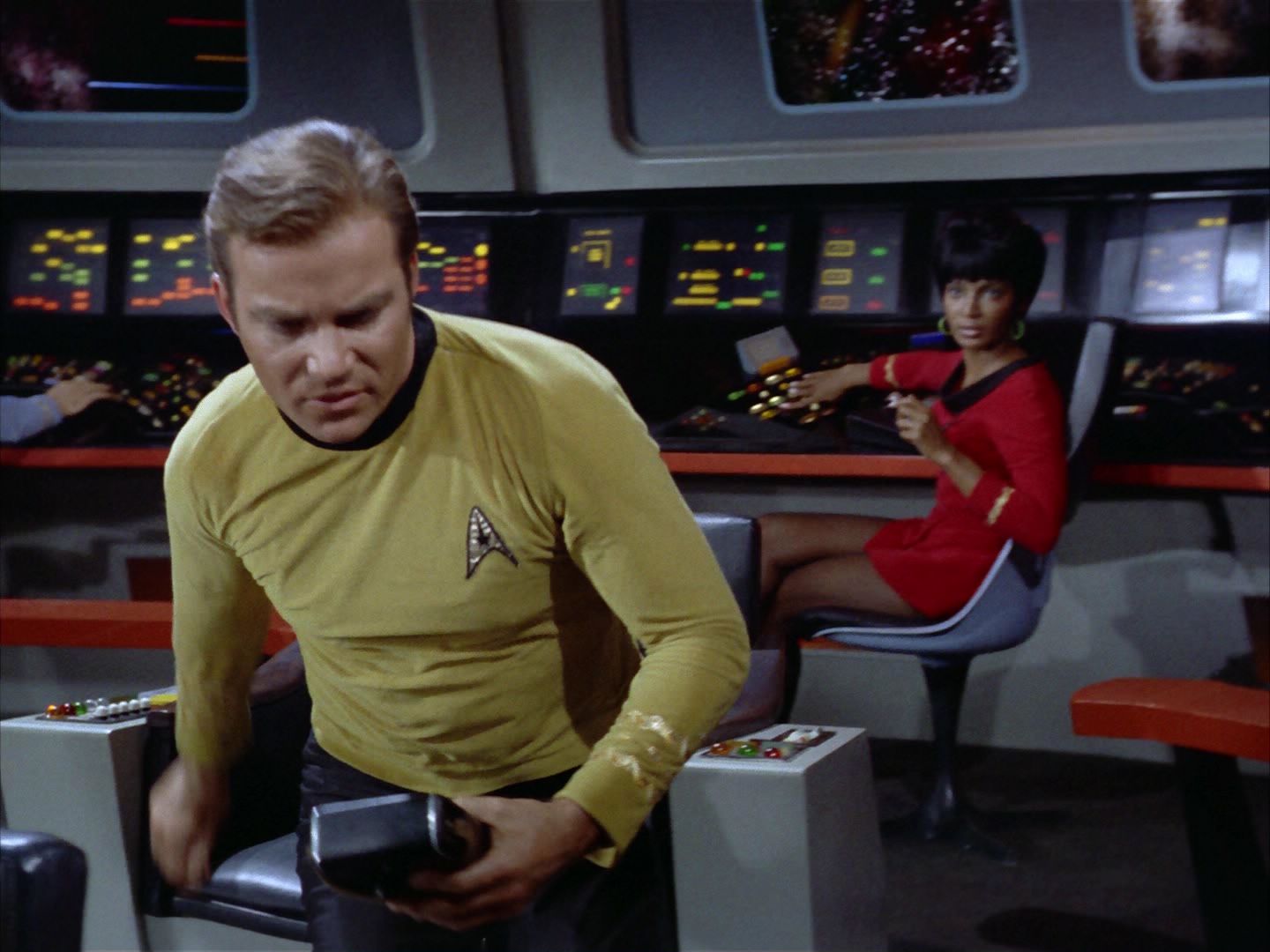 ariane179254_StarTrek_1x26_ErrandOfMercy_0300.jpg