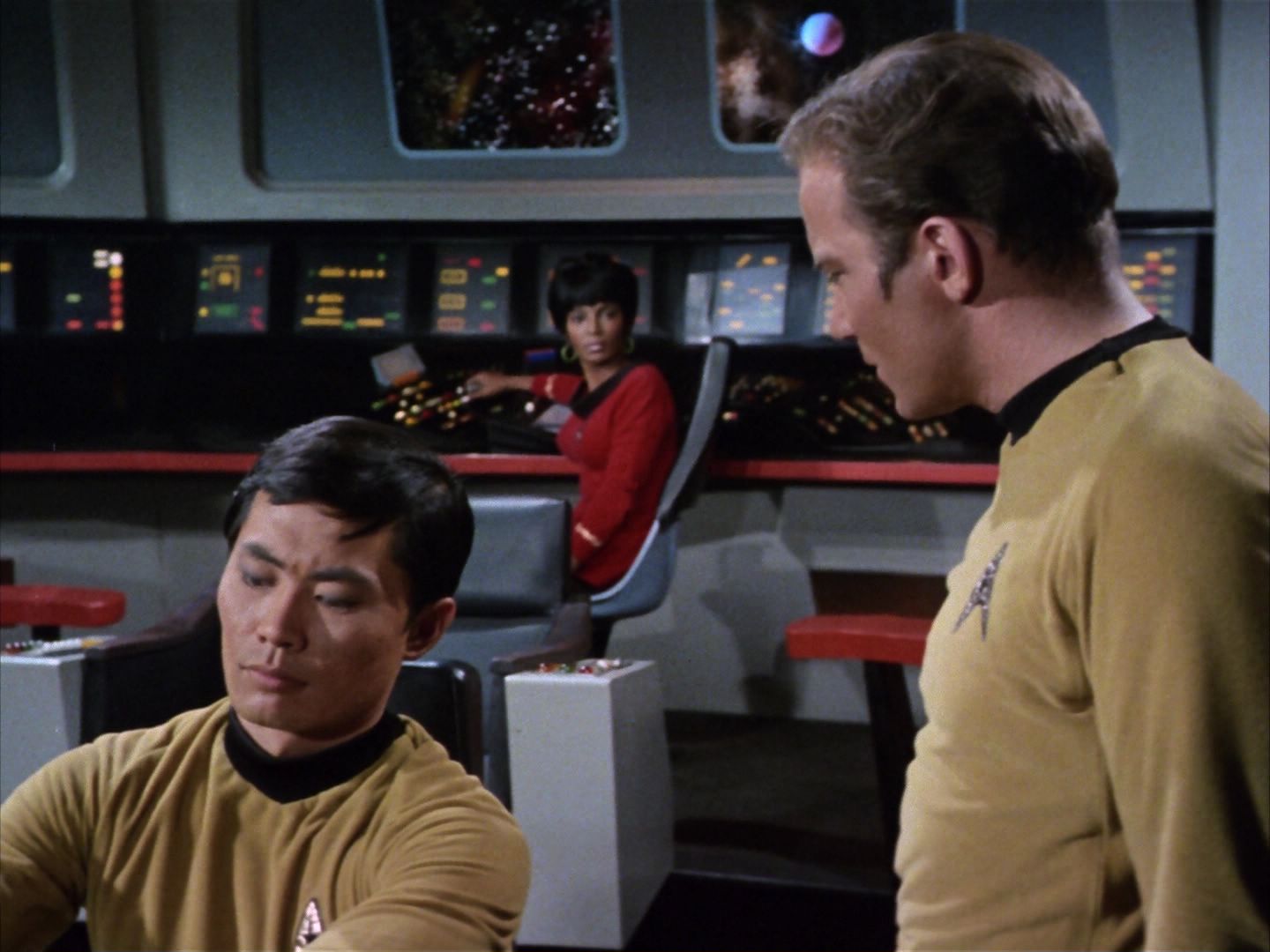 ariane179254_StarTrek_1x26_ErrandOfMercy_0341.jpg