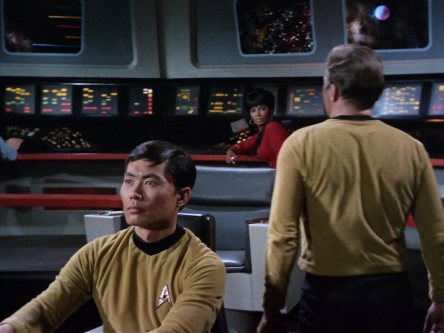ariane179254_StarTrek_1x26_ErrandOfMercy_0343.jpg