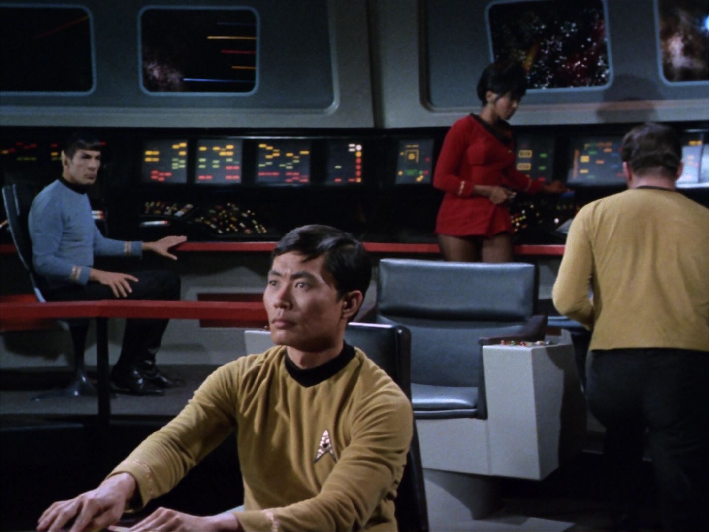 ariane179254_StarTrek_1x26_ErrandOfMercy_0346.jpg