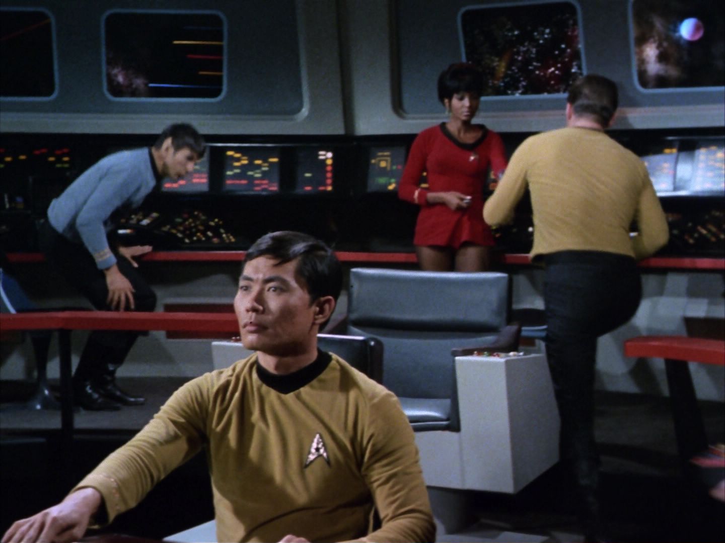 ariane179254_StarTrek_1x26_ErrandOfMercy_0347.jpg