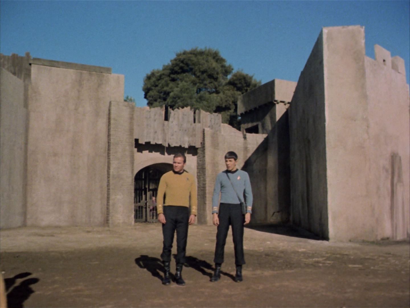 ariane179254_StarTrek_1x26_ErrandOfMercy_0363.jpg