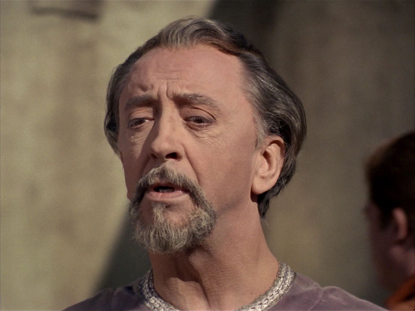 ariane179254_StarTrek_1x26_ErrandOfMercy_0426.jpg