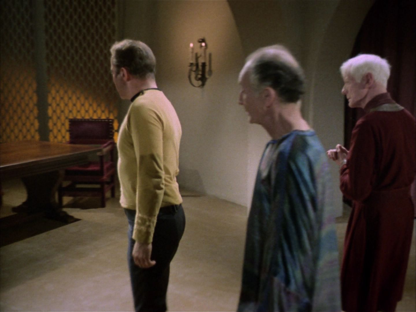 ariane179254_StarTrek_1x26_ErrandOfMercy_0484.jpg