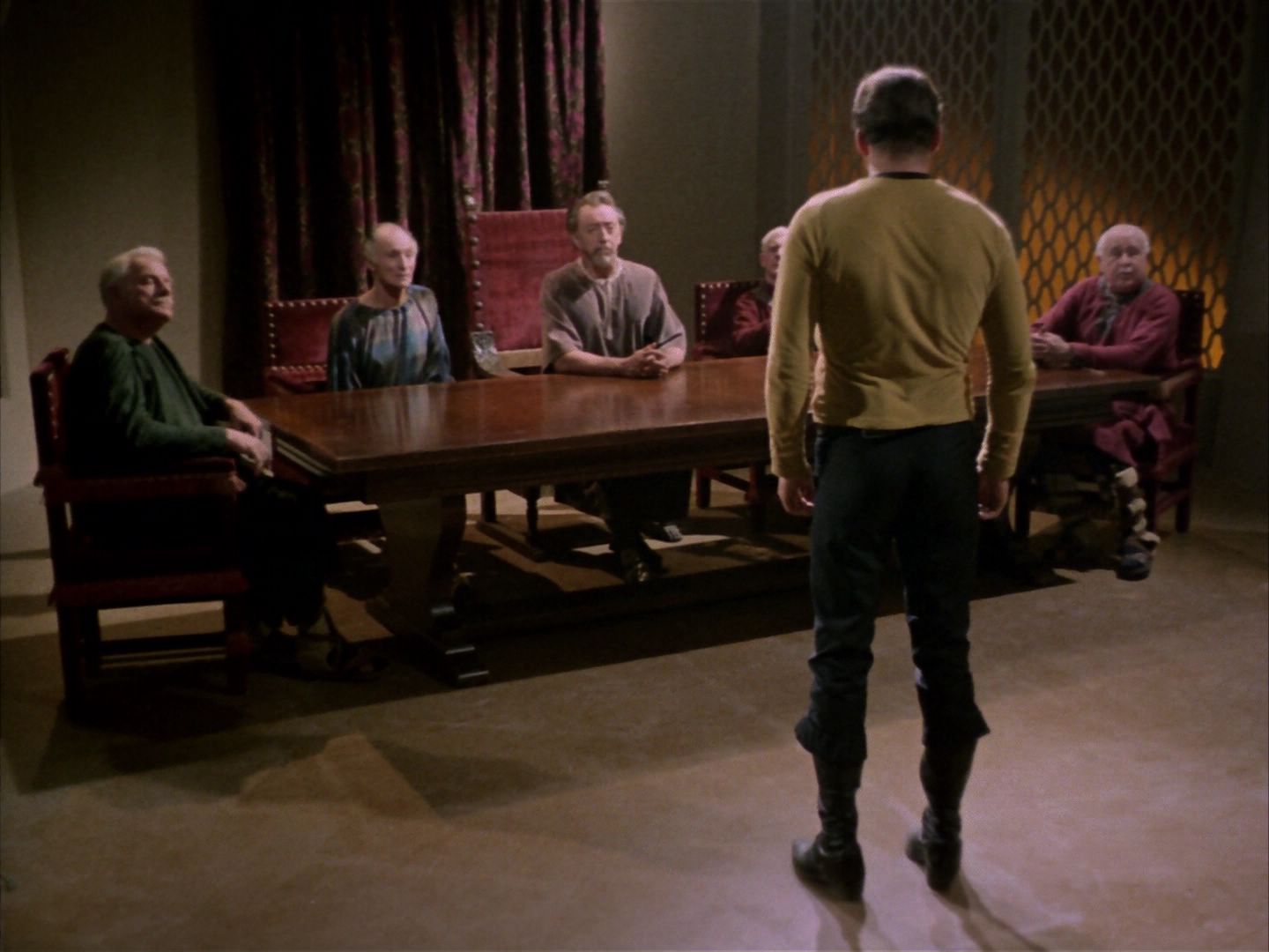 ariane179254_StarTrek_1x26_ErrandOfMercy_0504.jpg