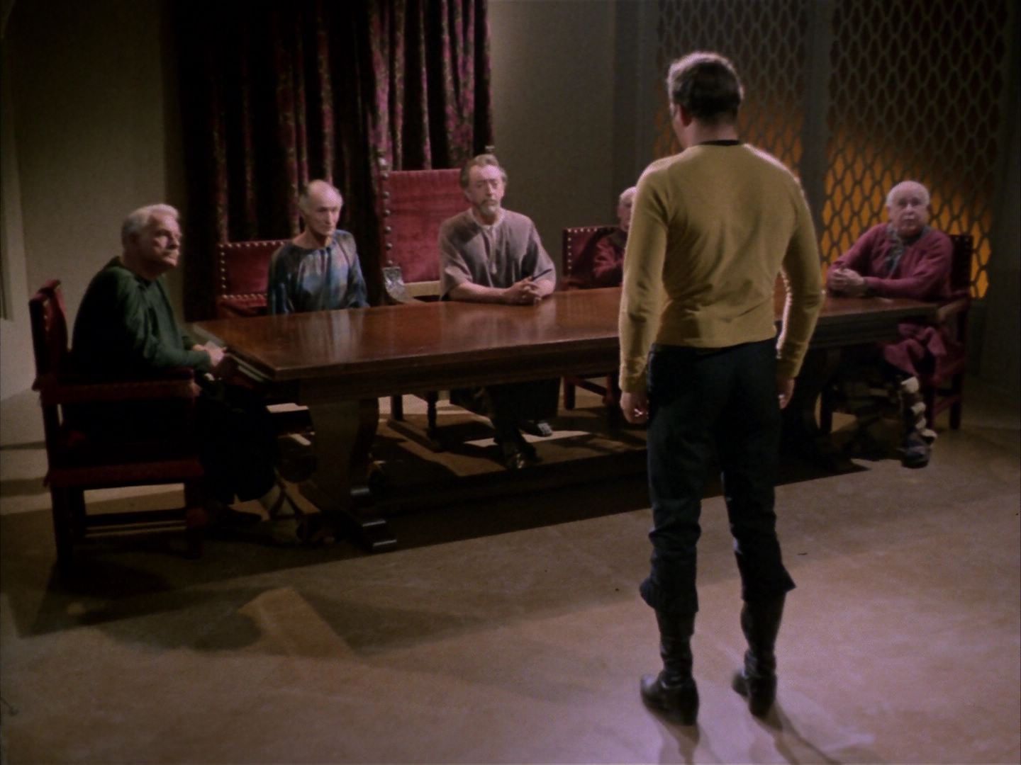 ariane179254_StarTrek_1x26_ErrandOfMercy_0505.jpg