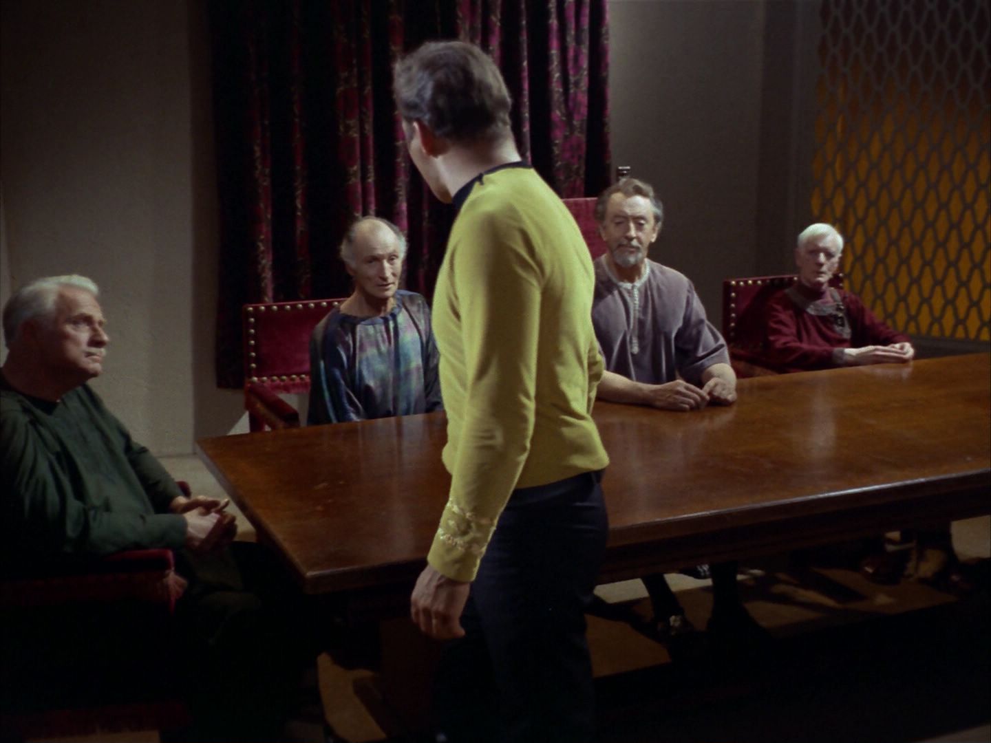 ariane179254_StarTrek_1x26_ErrandOfMercy_0561.jpg