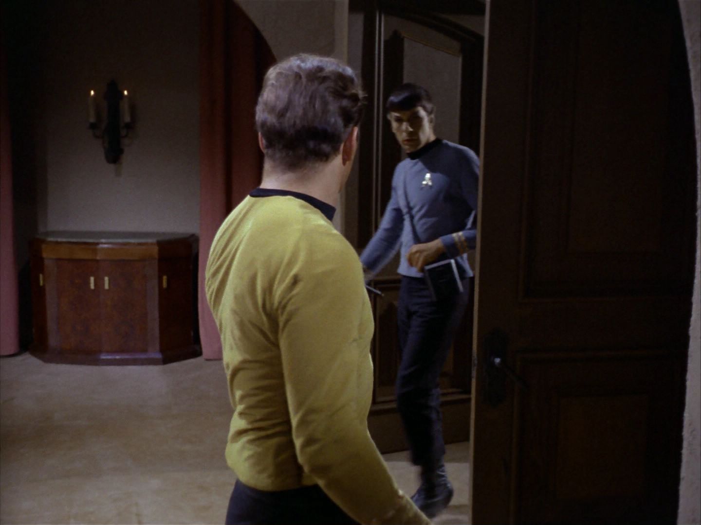 ariane179254_StarTrek_1x26_ErrandOfMercy_0634.jpg