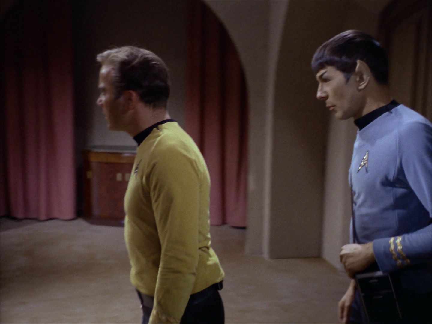 ariane179254_StarTrek_1x26_ErrandOfMercy_0670.jpg