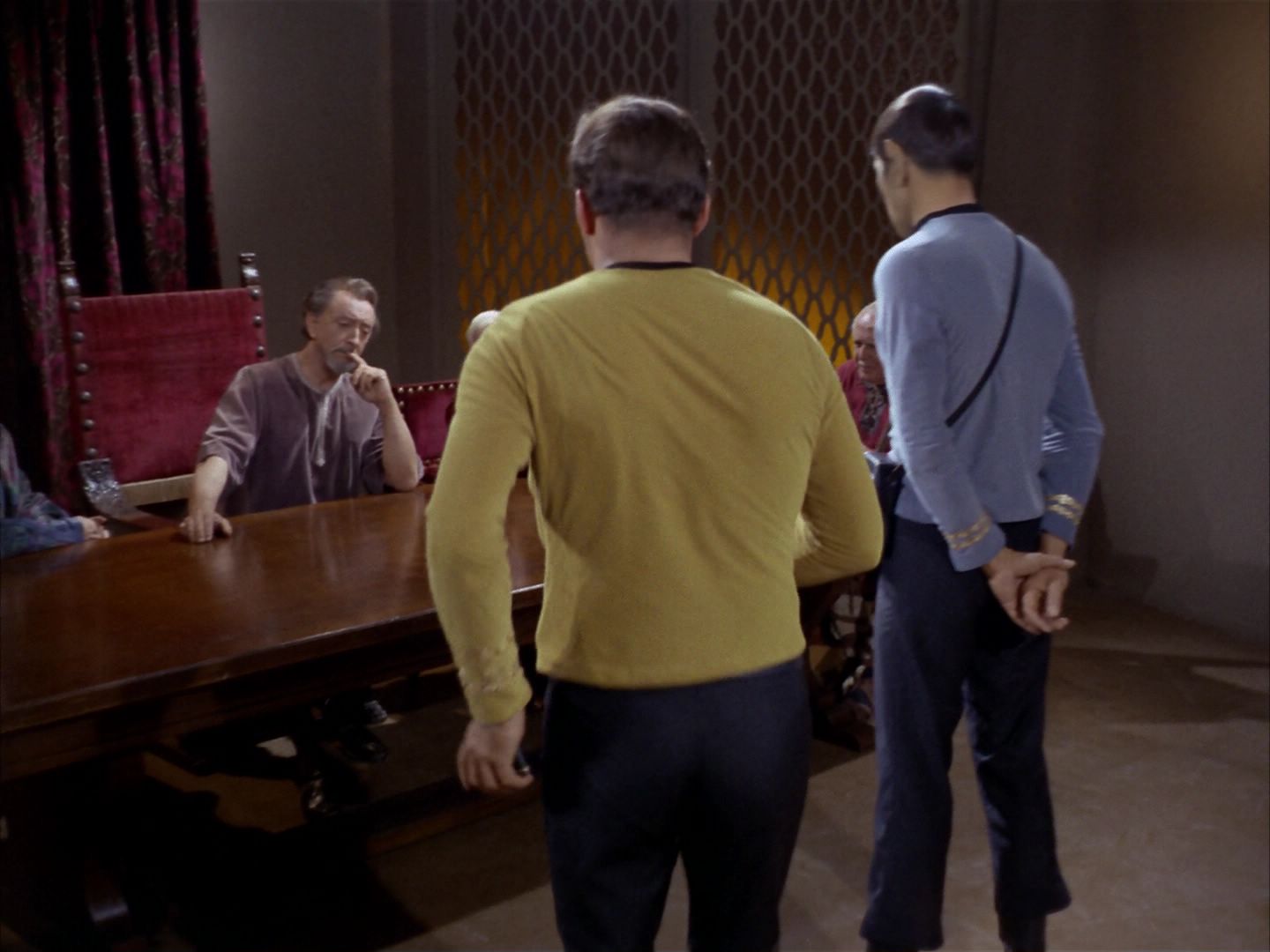 ariane179254_StarTrek_1x26_ErrandOfMercy_0758.jpg