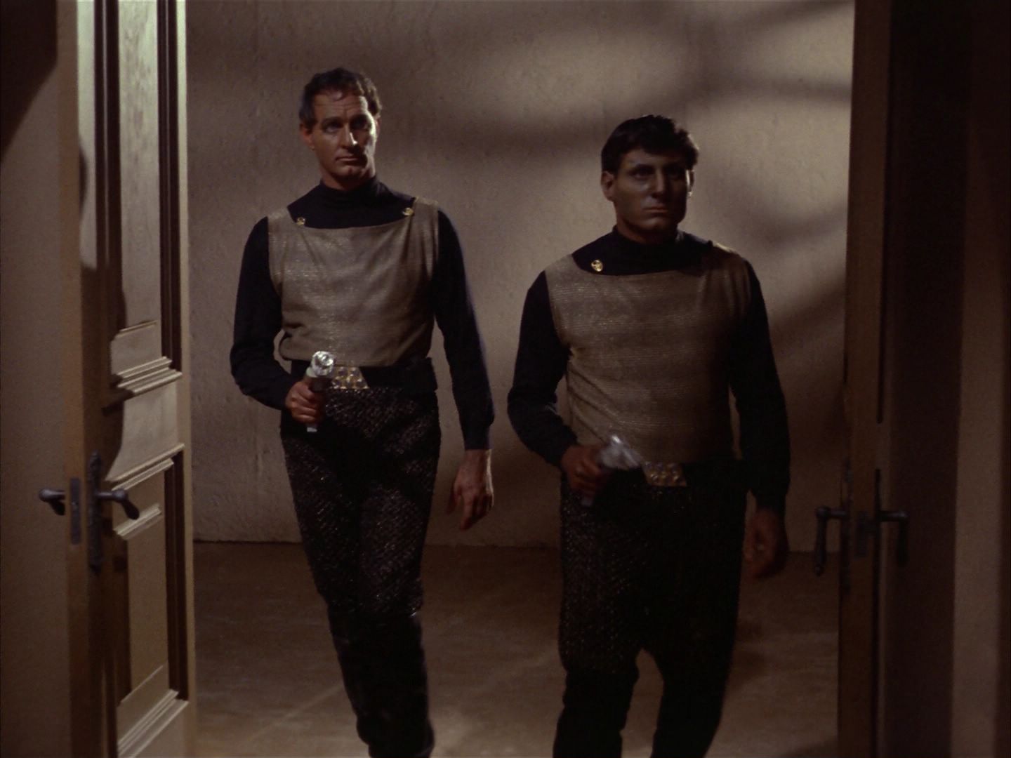 ariane179254_StarTrek_1x26_ErrandOfMercy_0908.jpg