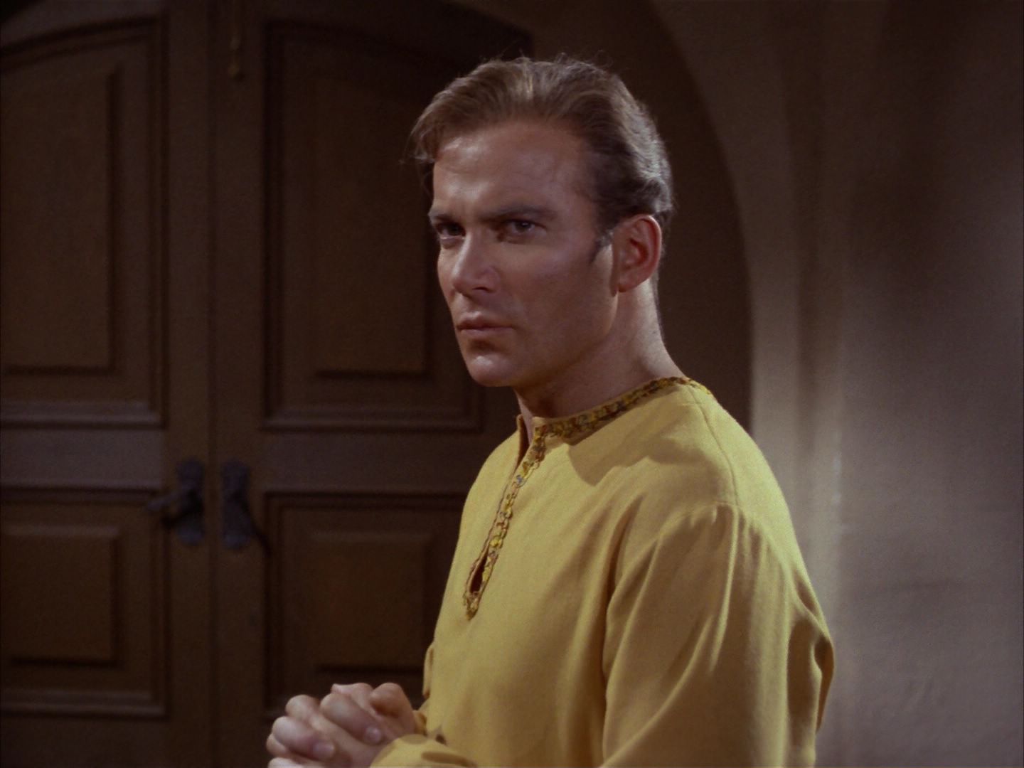 ariane179254_StarTrek_1x26_ErrandOfMercy_1067.jpg