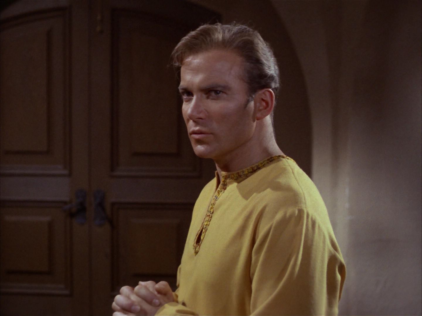 ariane179254_StarTrek_1x26_ErrandOfMercy_1068.jpg