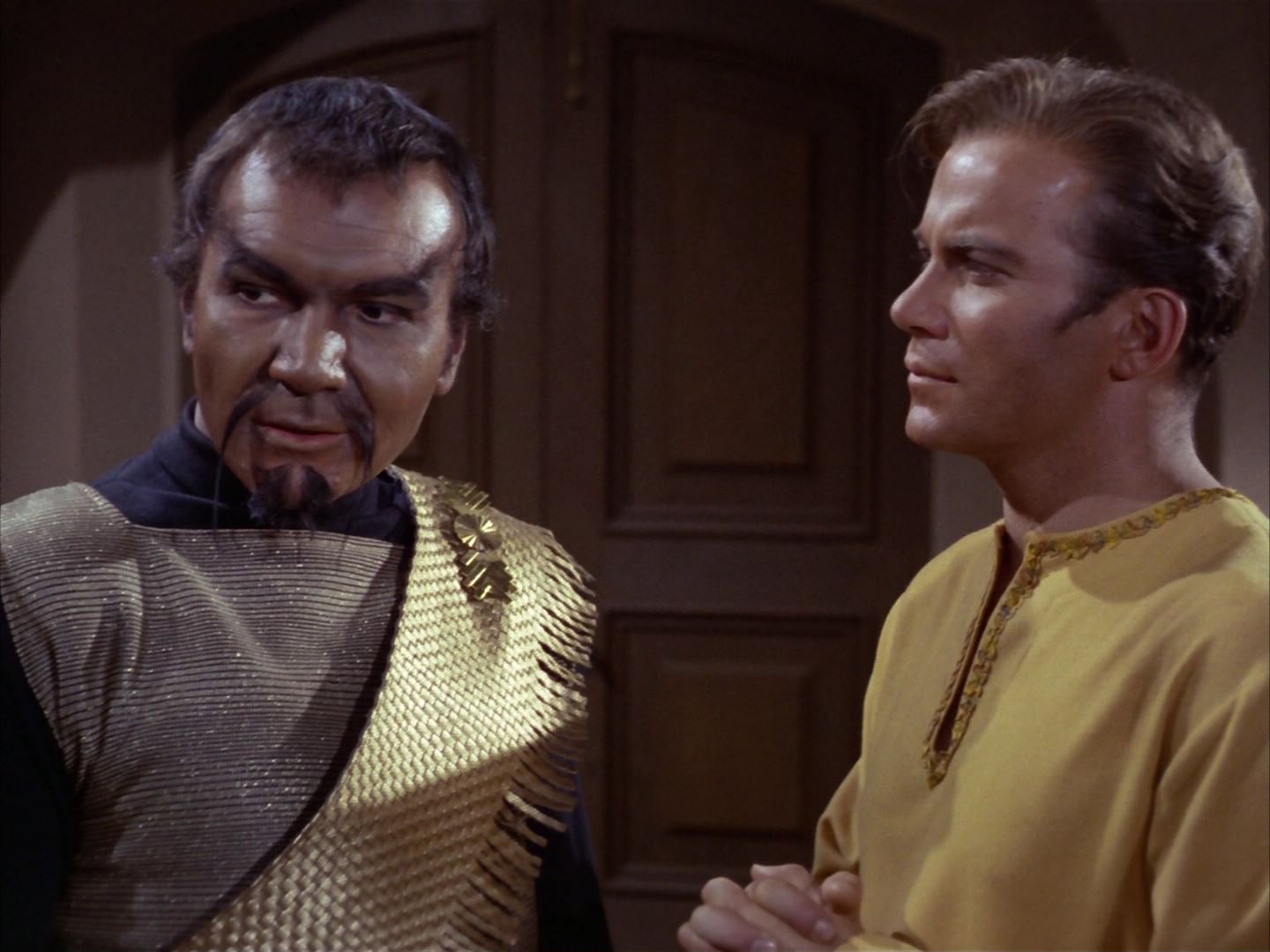ariane179254_StarTrek_1x26_ErrandOfMercy_1091.jpg