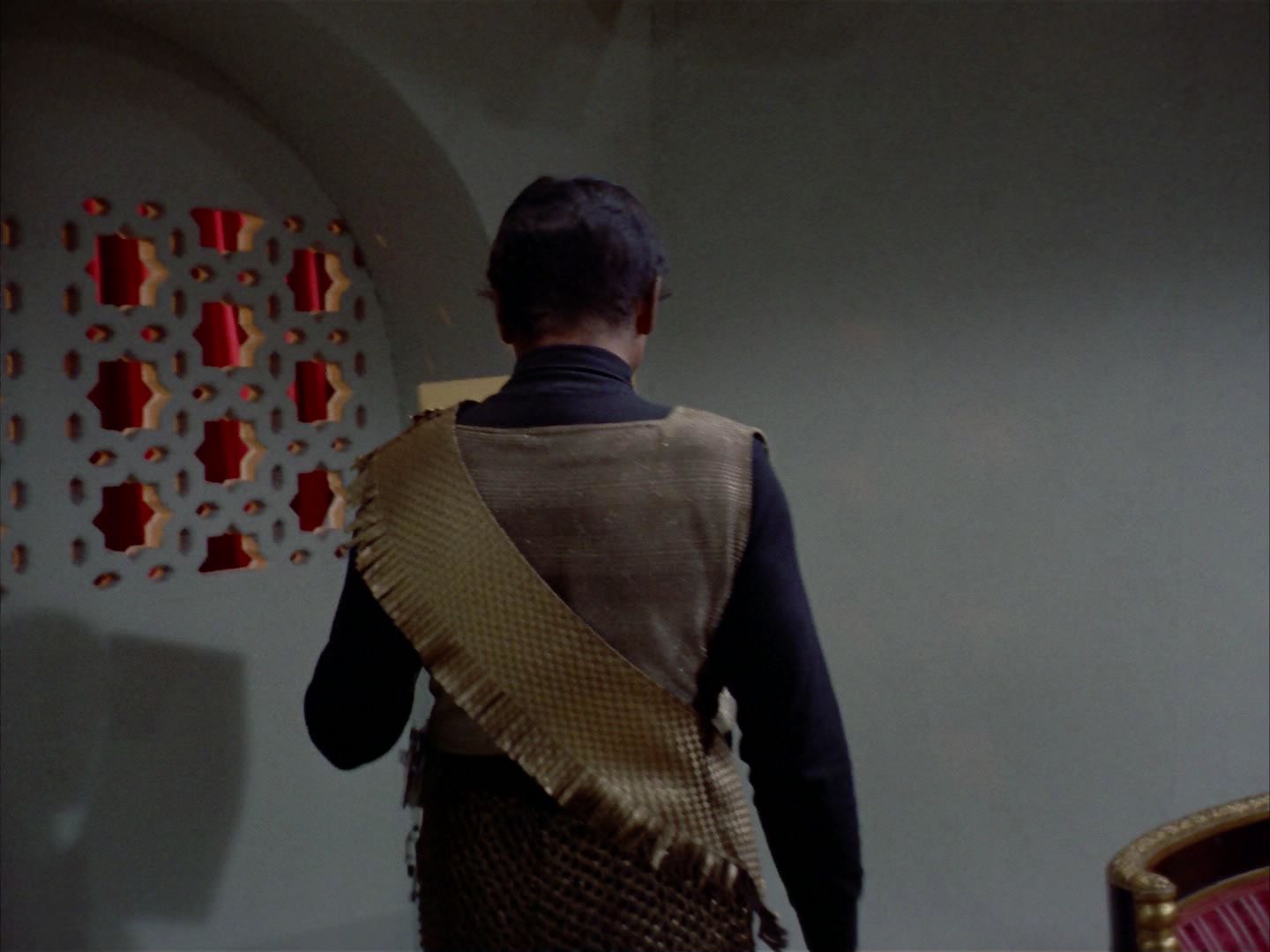ariane179254_StarTrek_1x26_ErrandOfMercy_1226.jpg