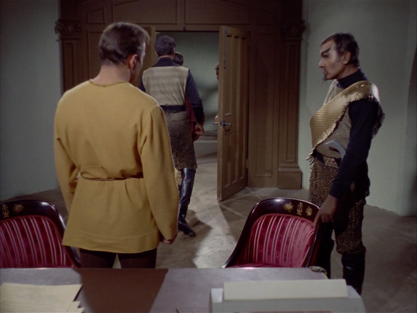 ariane179254_StarTrek_1x26_ErrandOfMercy_1358.jpg