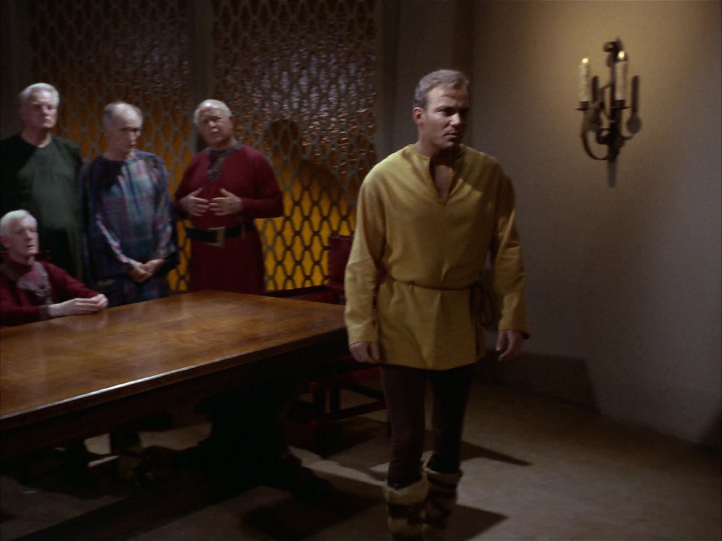 ariane179254_StarTrek_1x26_ErrandOfMercy_1591.jpg