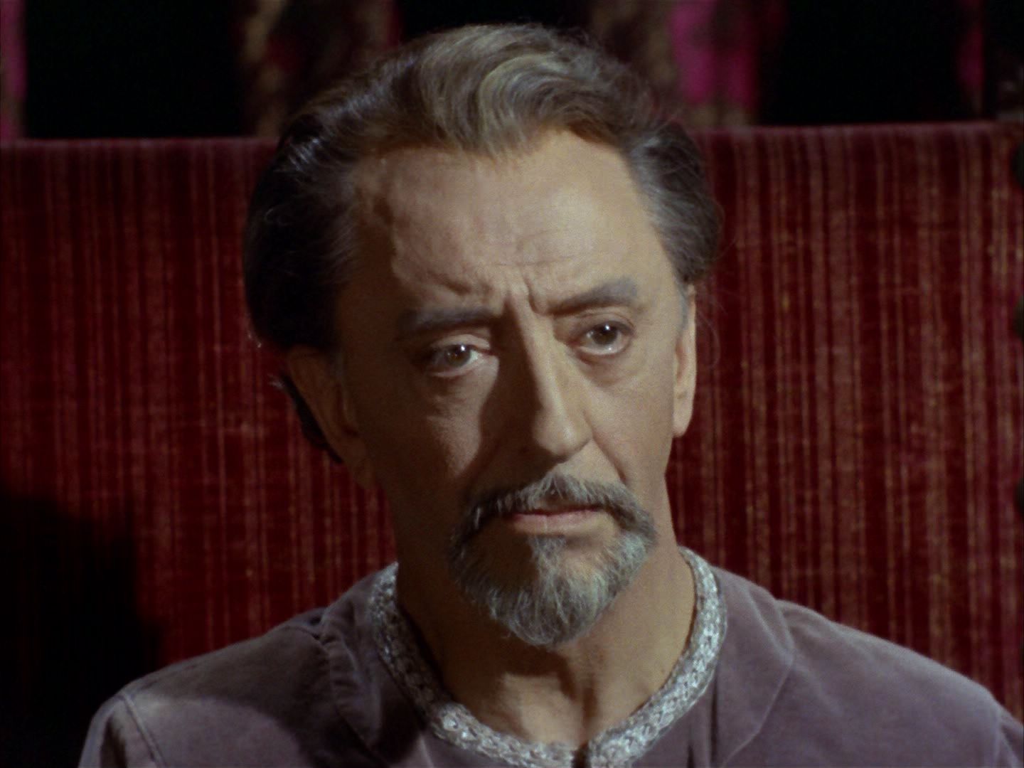 ariane179254_StarTrek_1x26_ErrandOfMercy_1659.jpg