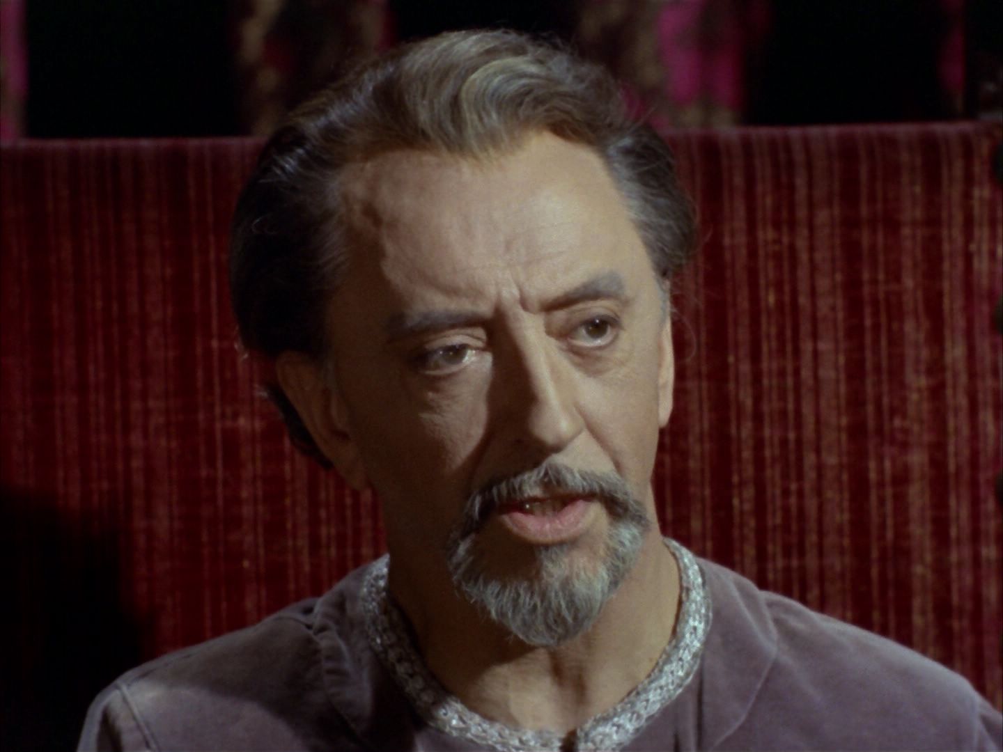 ariane179254_StarTrek_1x26_ErrandOfMercy_1666.jpg