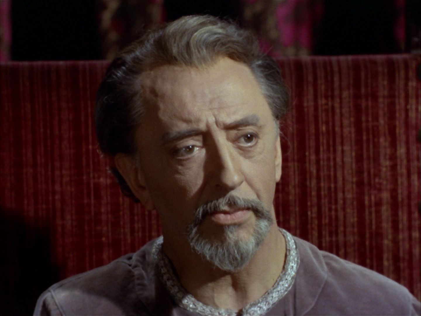ariane179254_StarTrek_1x26_ErrandOfMercy_1685.jpg