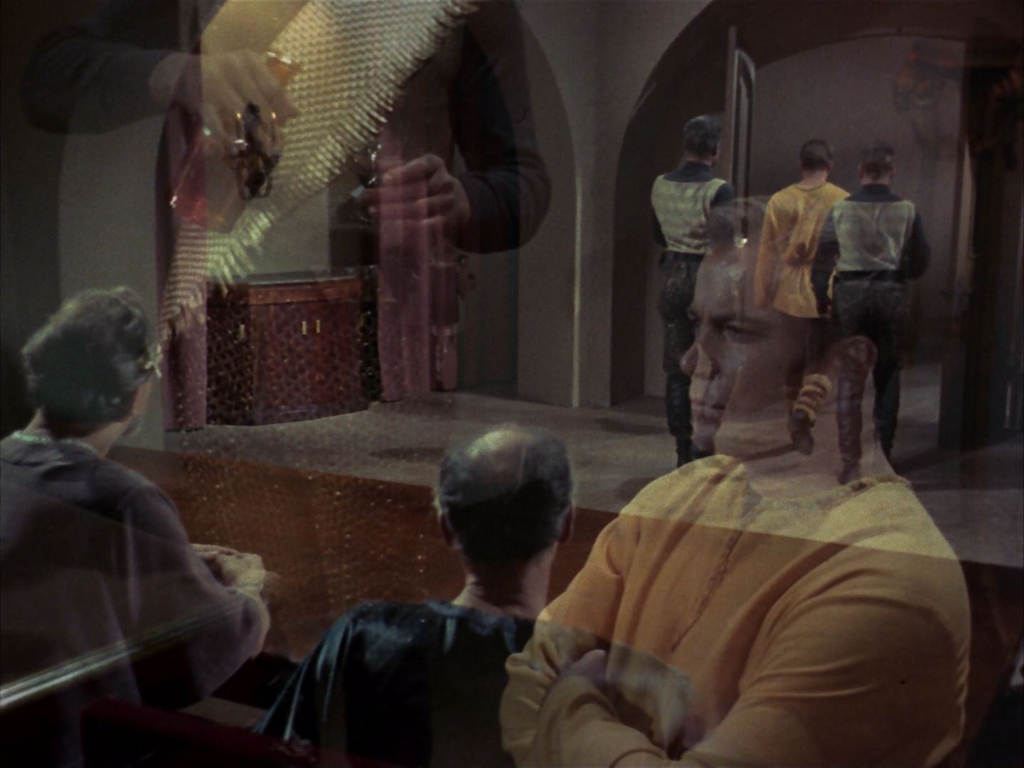 ariane179254_StarTrek_1x26_ErrandOfMercy_1790.jpg