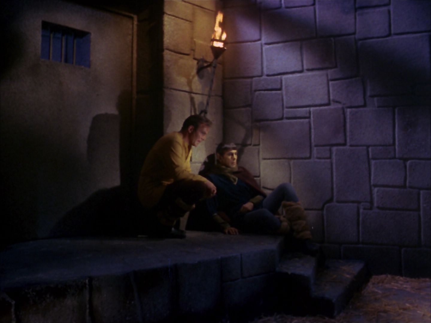 ariane179254_StarTrek_1x26_ErrandOfMercy_2038.jpg