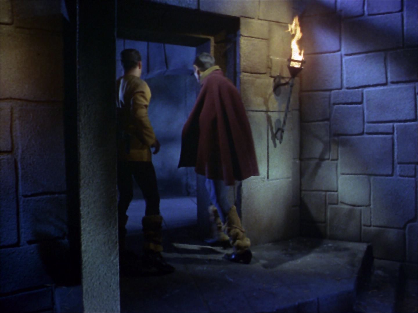 ariane179254_StarTrek_1x26_ErrandOfMercy_2125.jpg