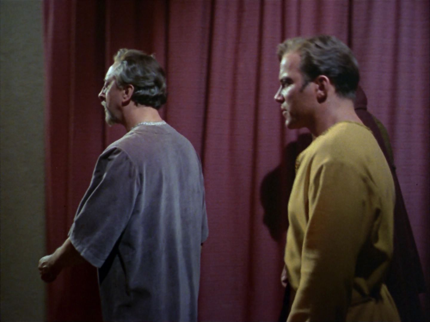 ariane179254_StarTrek_1x26_ErrandOfMercy_2129.jpg