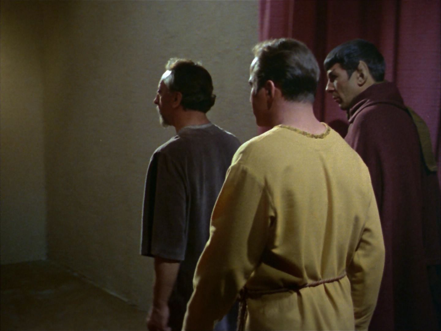 ariane179254_StarTrek_1x26_ErrandOfMercy_2130.jpg