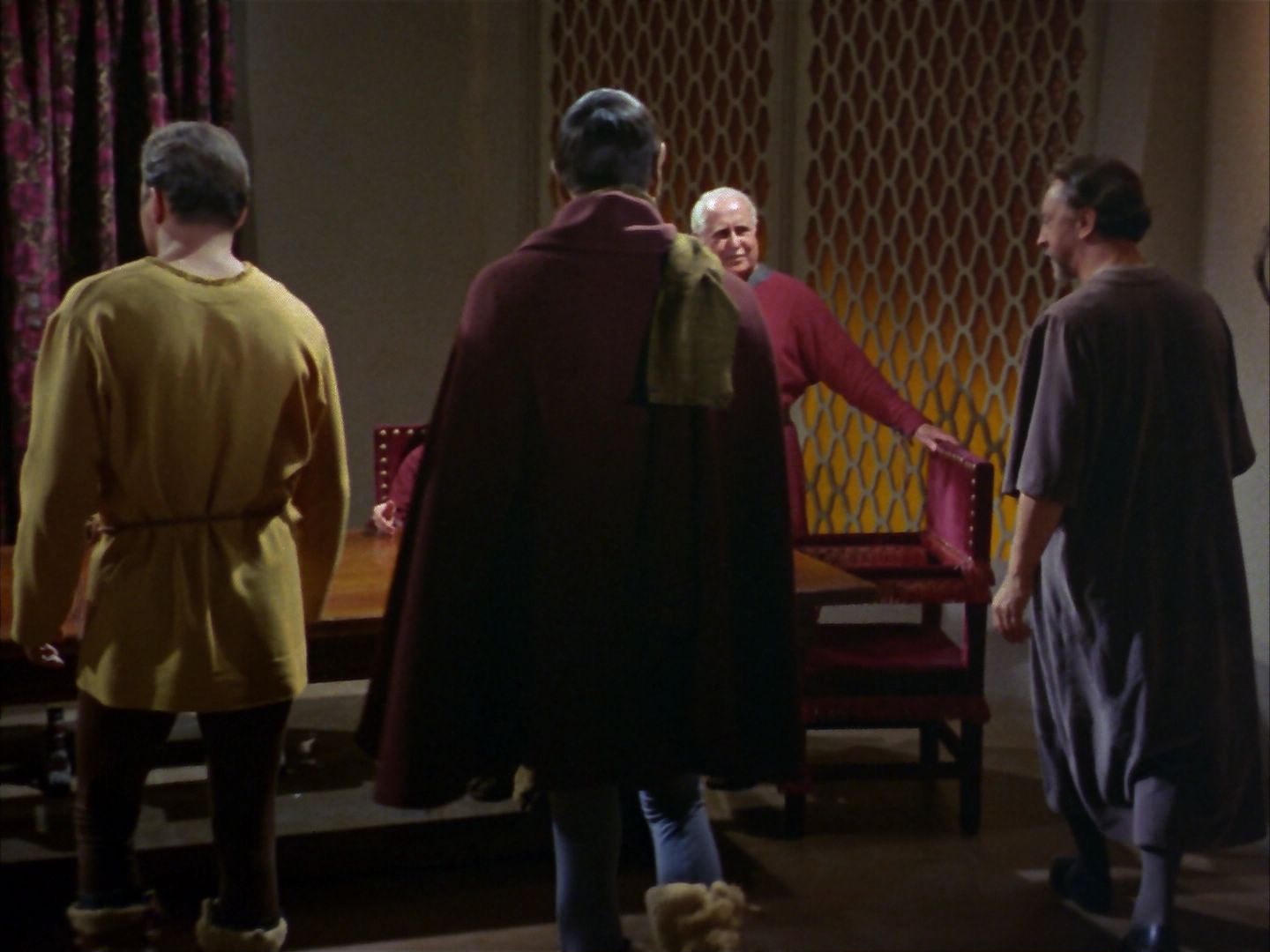 ariane179254_StarTrek_1x26_ErrandOfMercy_2142.jpg