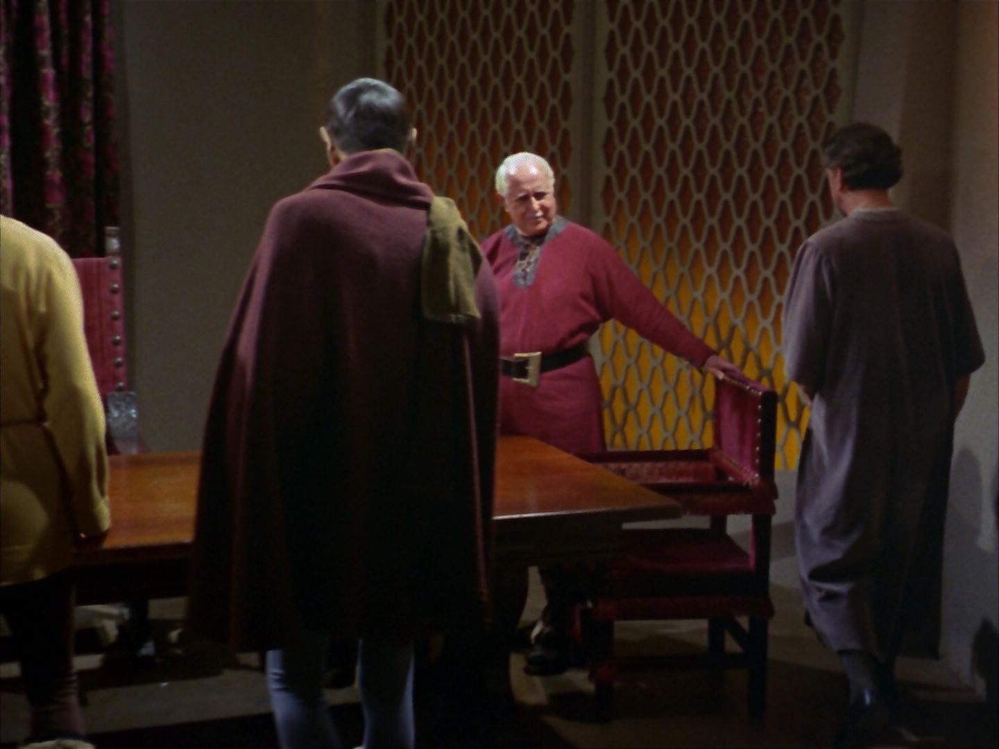 ariane179254_StarTrek_1x26_ErrandOfMercy_2143.jpg