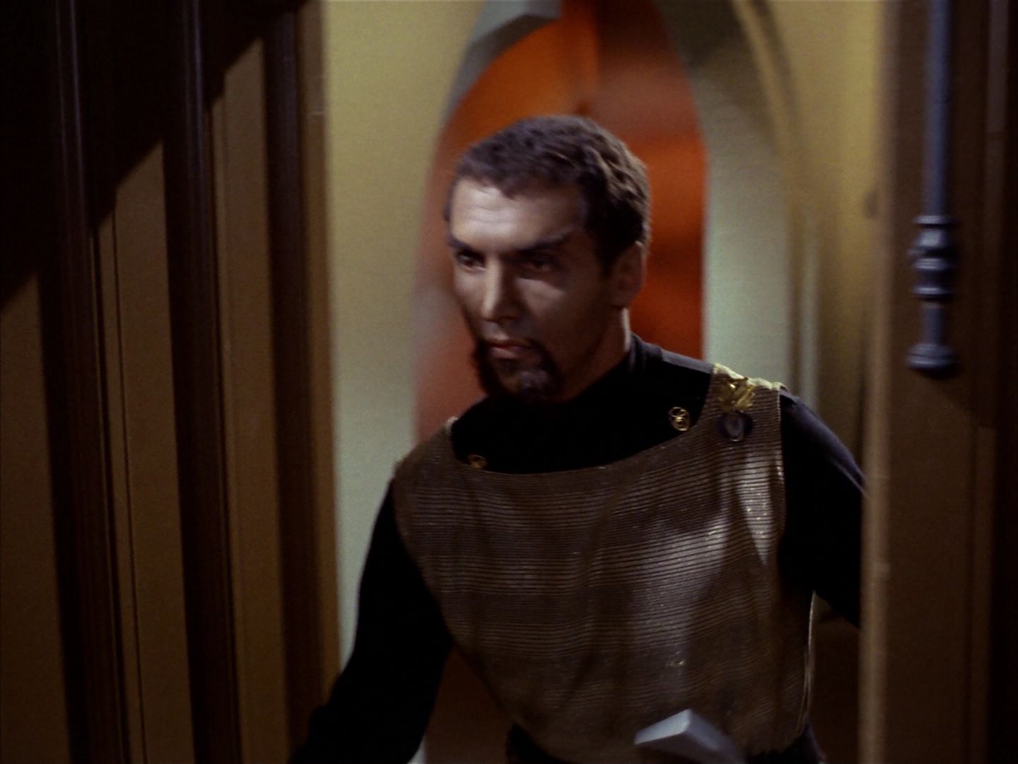 ariane179254_StarTrek_1x26_ErrandOfMercy_2156.jpg