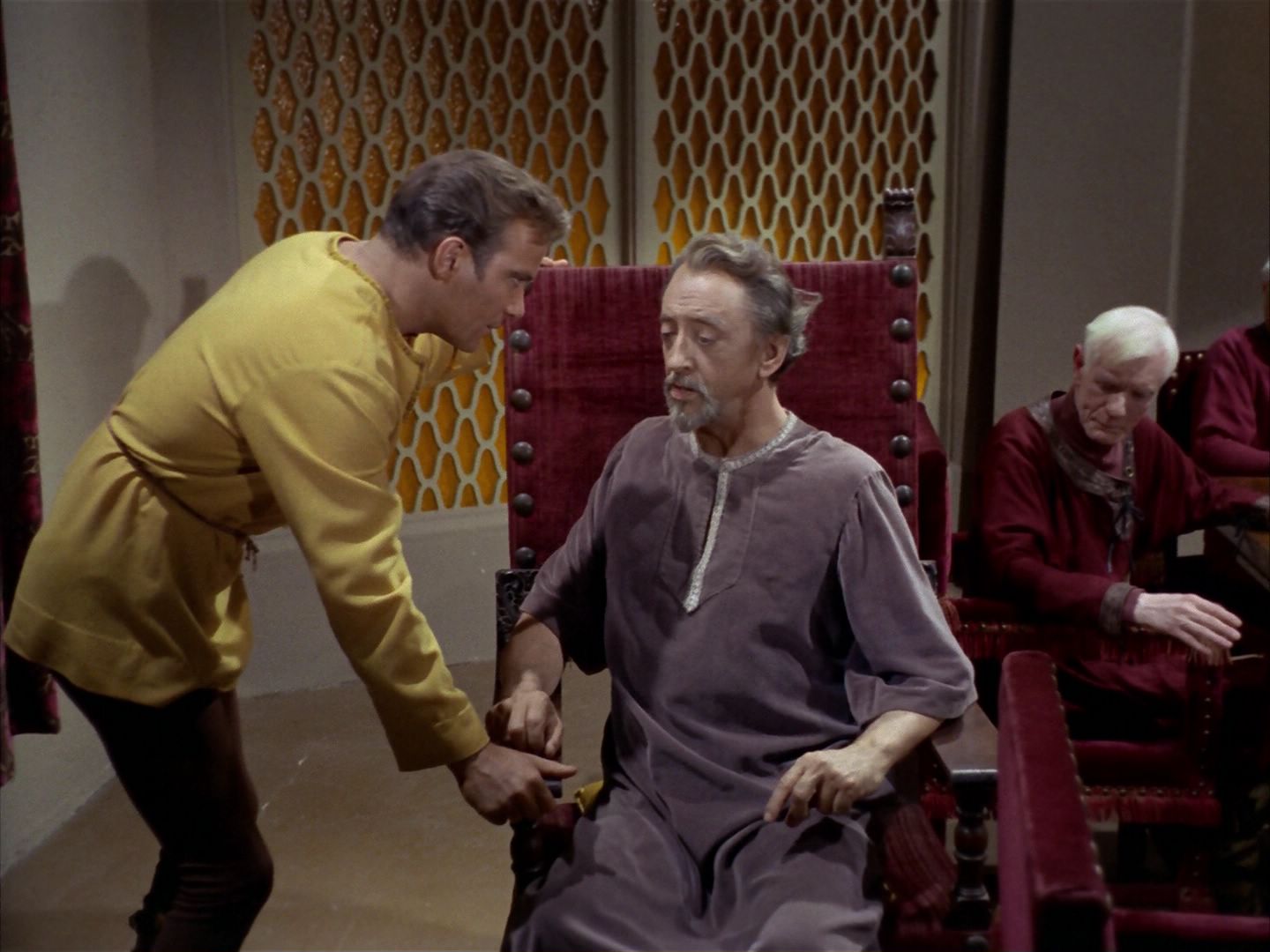 ariane179254_StarTrek_1x26_ErrandOfMercy_2344.jpg
