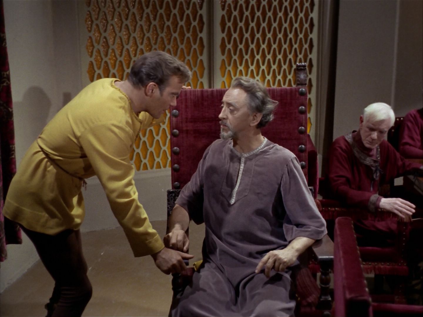 ariane179254_StarTrek_1x26_ErrandOfMercy_2346.jpg
