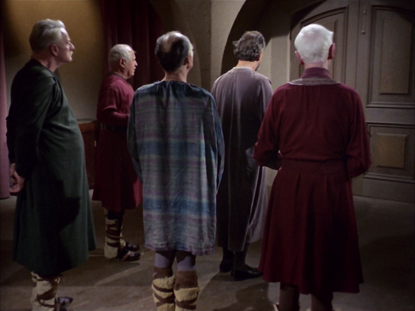 ariane179254_StarTrek_1x26_ErrandOfMercy_2418.jpg
